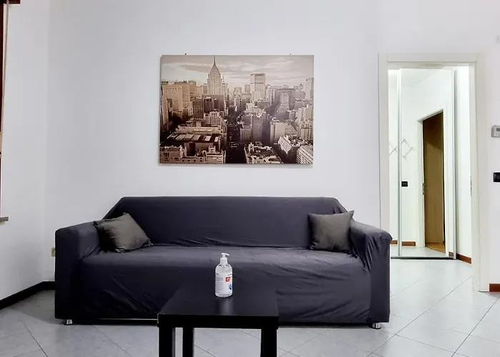 Guest Holiday Liebig